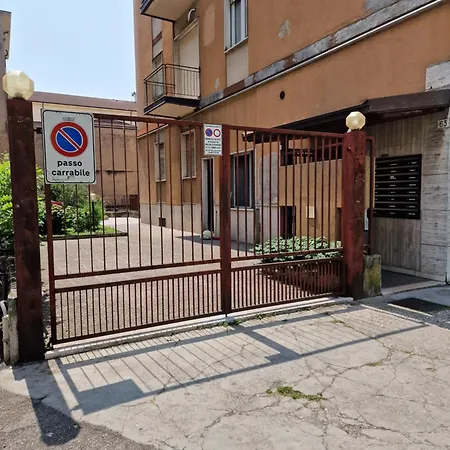 Holidhome - Werner - Moderna Con Garage Privato Vicino Fiera 公寓 维罗纳