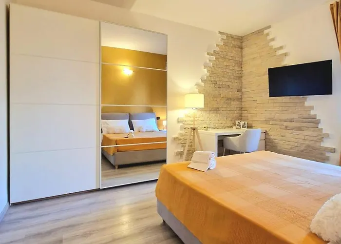 公寓 Holidhome - Werner - Moderna Con Garage Privato Vicino Fiera