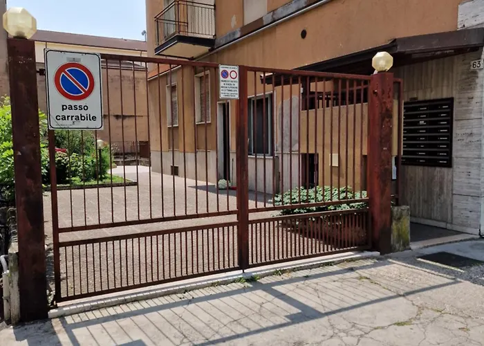 Holidhome - Werner - Moderna Con Garage Privato Vicino Fiera 公寓 维罗纳